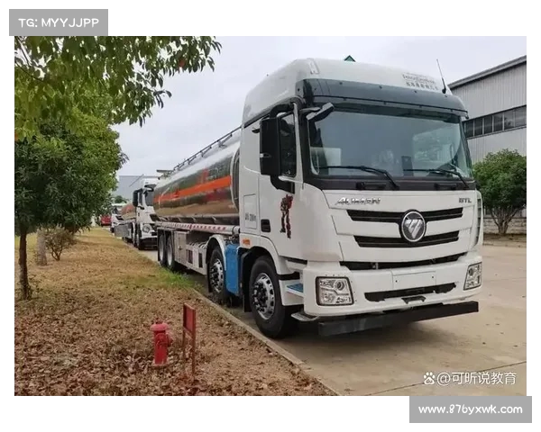 湖南电视台曝光有毒化学品运输车违规装载食用油事件,食品安全再遭挑战 湖南电视台曝光有毒化学品运输车违规装载食用油事件,食品安全再遭挑战